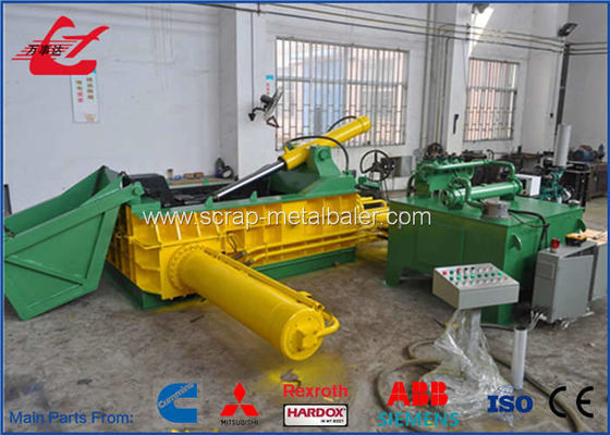 주문 수평한 포장기 자동적인 짐짝으로 만들 기계, 강철 짐짝으로 만들 압박 조밀한 구조 online manufacture